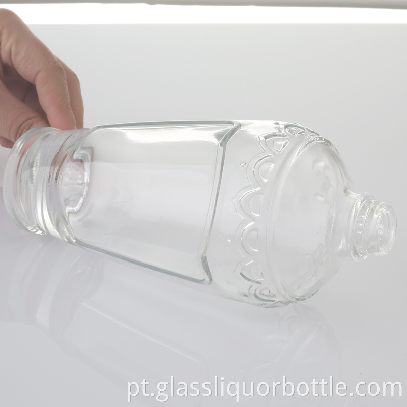 empty 500ml glass bottles